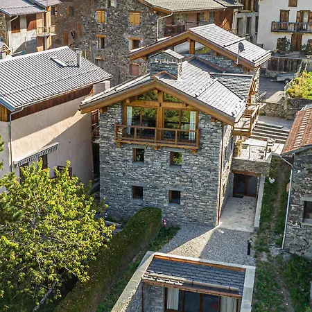 Rénové Avec Piscine, Sauna Et Hammam Pour 14 Personnes à - Fr-1-570-54 Chalet